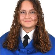 Profesora titulada en Biología con experiencia en la docencia tanto de forma online como presencial.